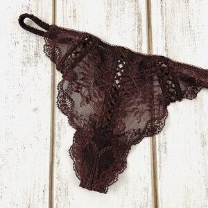 2010 Victoria’s Secret Lace Thong Pantie VTG Brown Lace